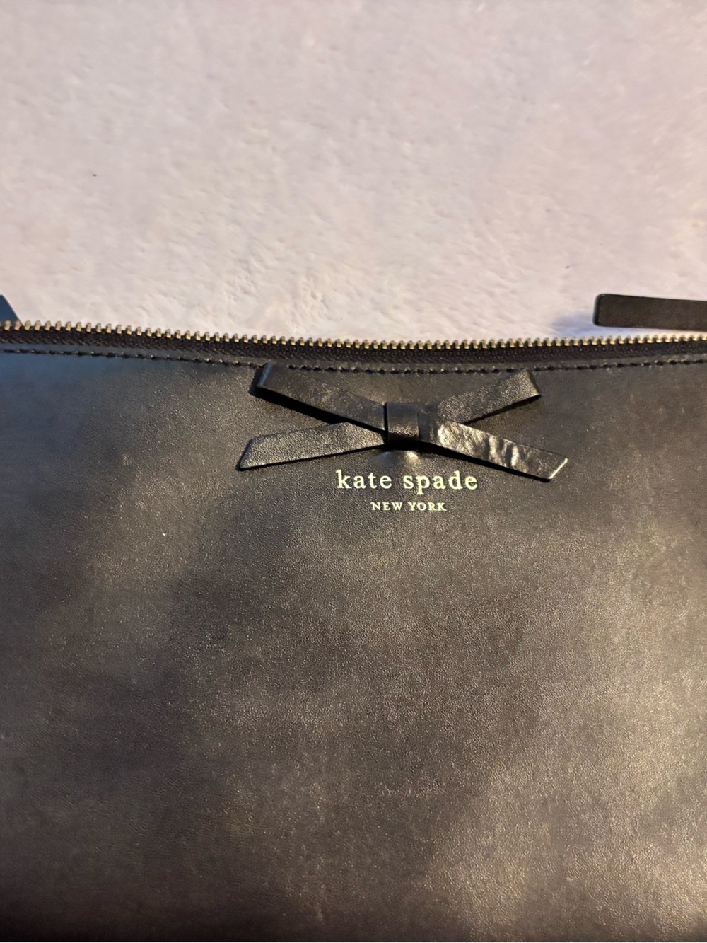 kate spade black leather crossbody with bow and gold hardware - Picture 3 of 13